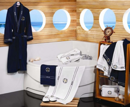 Soft Cotton Luxusní pánský župan s ručníkem a pupučemi MARINE MAN v dárkovém balení Bílá M + papučky (40/42) + ručník + box